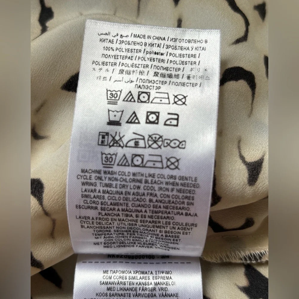 Guess Grayson Ruffle Top - Picture 7 of 8